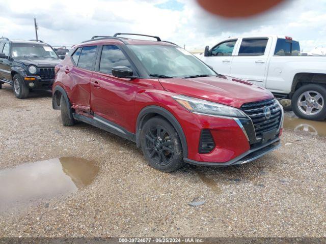  Salvage Nissan Kicks