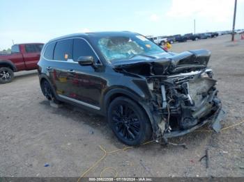  Salvage Kia Telluride