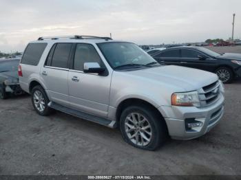  Salvage Ford Expedition