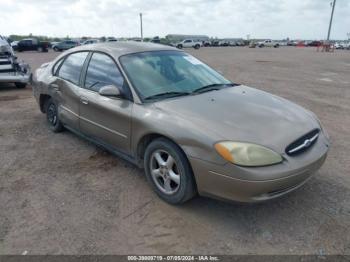  Salvage Ford Taurus