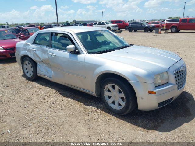  Salvage Chrysler 300