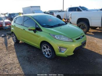  Salvage Ford Fiesta