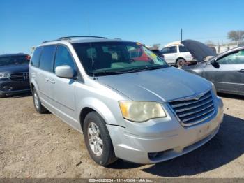  Salvage Chrysler Town & Country