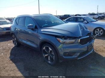  Salvage Volvo XC40