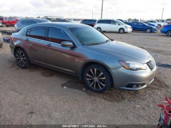  Salvage Chrysler 200