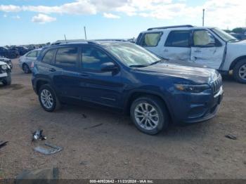  Salvage Jeep Cherokee