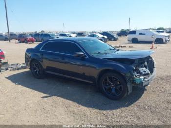  Salvage Chrysler 300