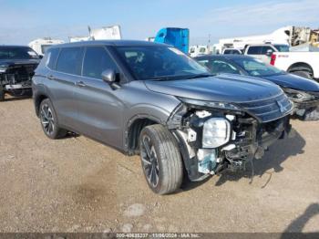  Salvage Mitsubishi Outlander