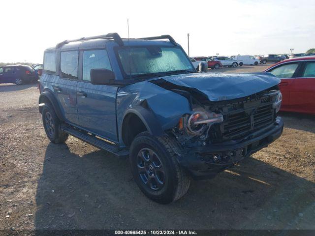  Salvage Ford Bronco