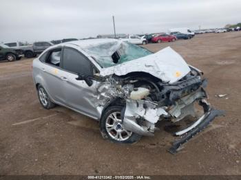  Salvage Ford Fiesta