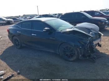  Salvage Nissan Maxima