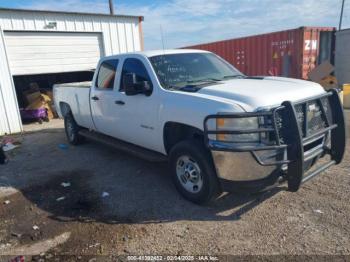  Salvage Chevrolet Silverado 2500