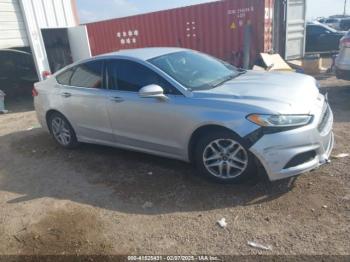  Salvage Ford Fusion