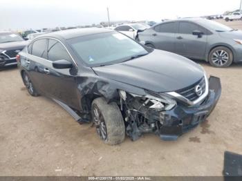  Salvage Nissan Altima