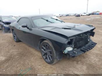  Salvage Dodge Challenger