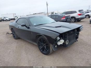  Salvage Dodge Challenger