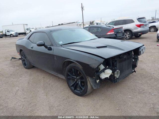  Salvage Dodge Challenger