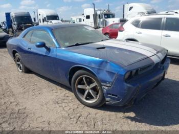  Salvage Dodge Challenger