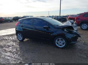  Salvage Ford Fiesta