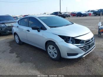  Salvage Nissan Versa