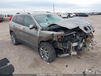  Salvage Jeep Cherokee