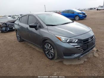  Salvage Nissan Versa