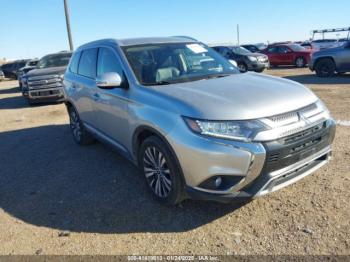  Salvage Mitsubishi Outlander