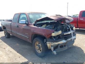  Salvage Chevrolet Silverado 2500