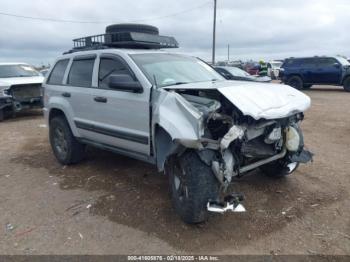  Salvage Jeep Grand Cherokee