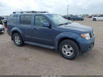  Salvage Nissan Pathfinder