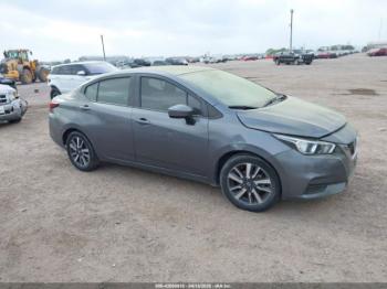  Salvage Nissan Versa