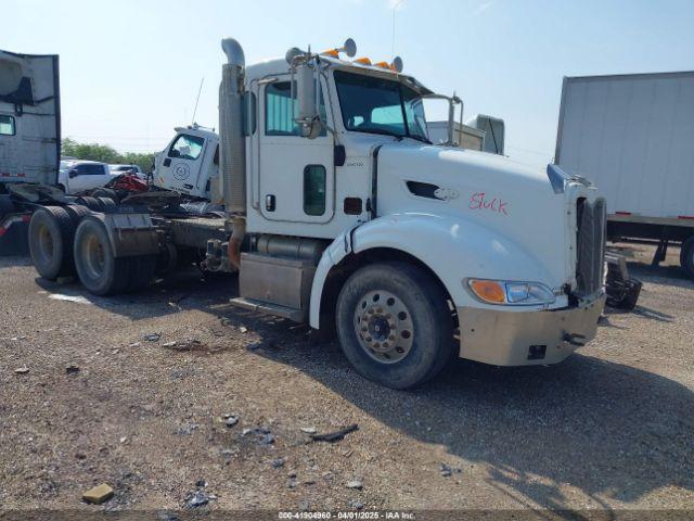  Salvage Peterbilt 386