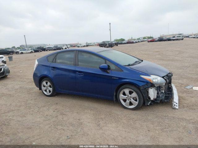  Salvage Toyota Prius