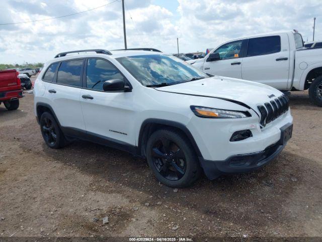  Salvage Jeep Cherokee