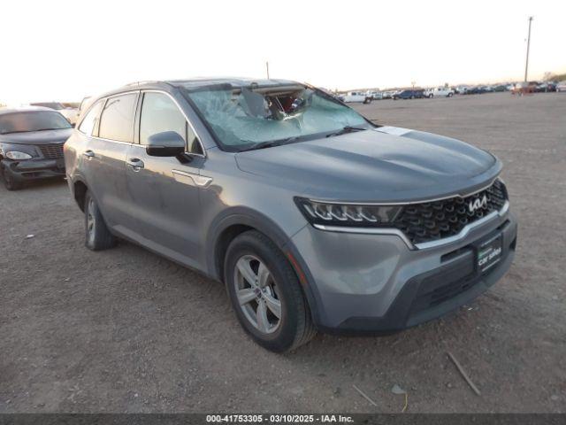 Salvage Kia Sorento