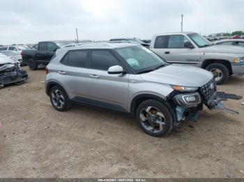  Salvage Hyundai VENUE