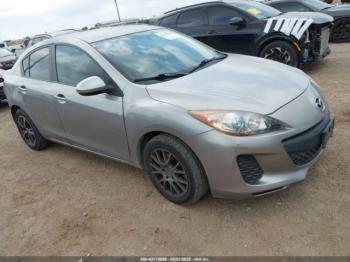  Salvage Mazda Mazda3
