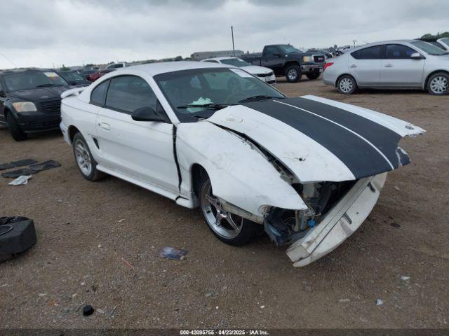 Salvage Ford Mustang