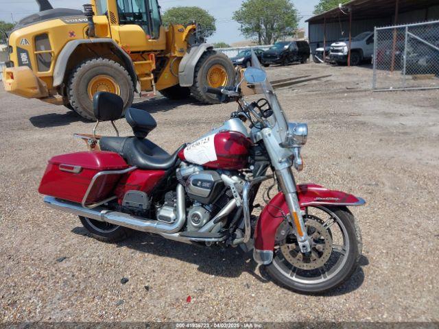  Salvage Harley-Davidson Flhr