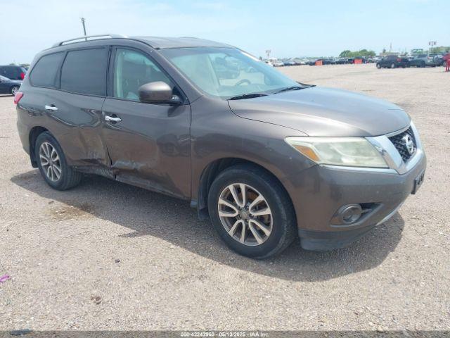  Salvage Nissan Pathfinder