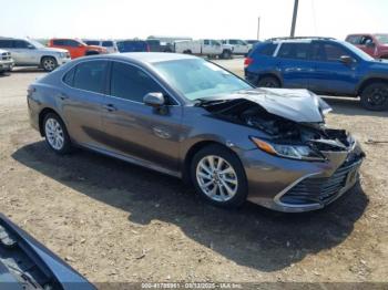 Salvage Toyota Camry
