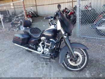  Salvage Harley-Davidson Flhxs