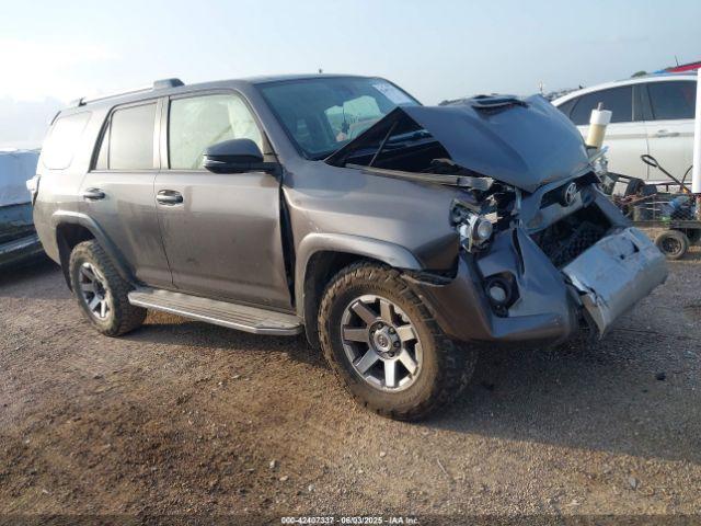  Salvage Toyota 4Runner