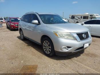  Salvage Nissan Pathfinder