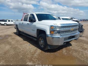  Salvage Chevrolet Silverado 2500