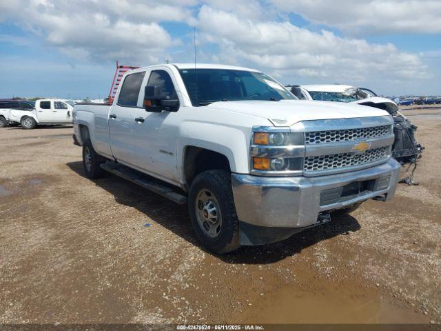 Salvage Chevrolet Silverado 2500