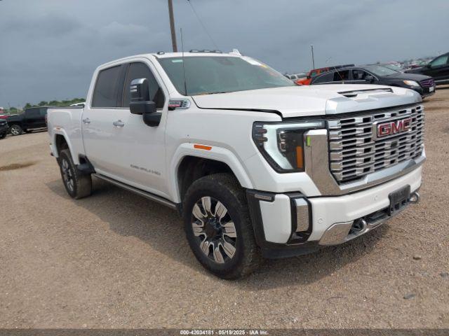  Salvage General Motors Sierra 2500HD