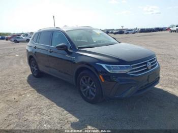 Salvage Volkswagen Tiguan