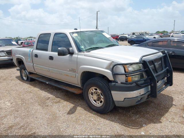  Salvage Chevrolet Silverado 2500
