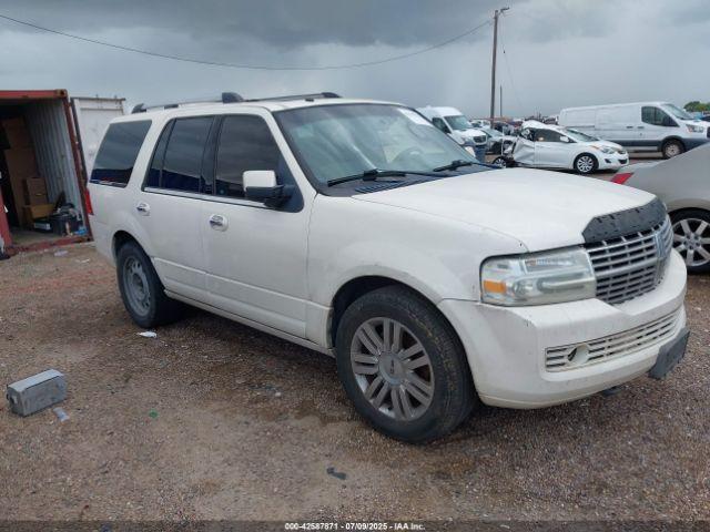  Salvage Lincoln Navigator